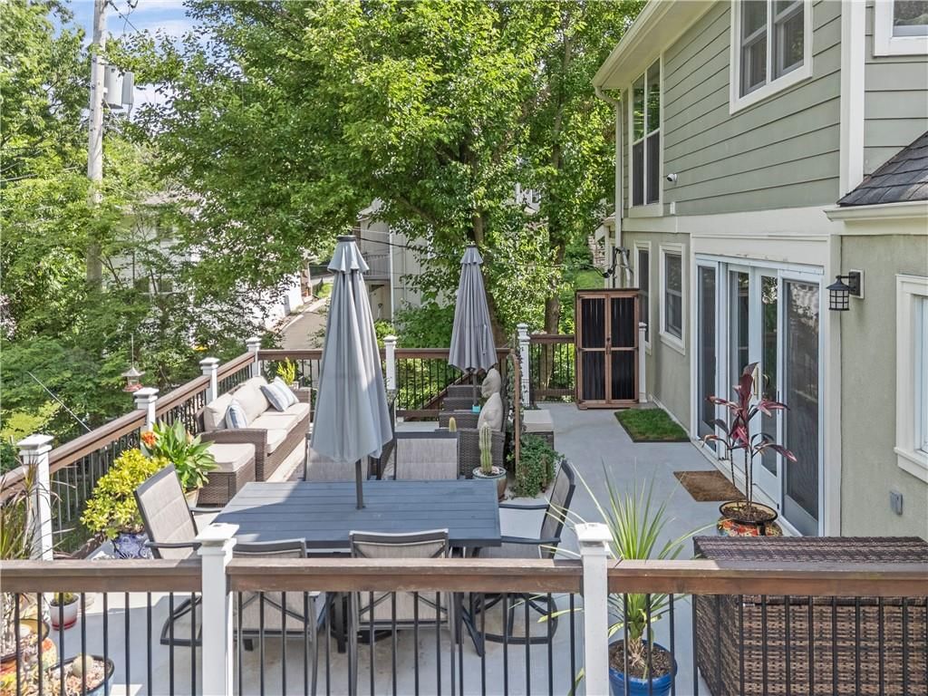 4815 Bell Street — photo 34