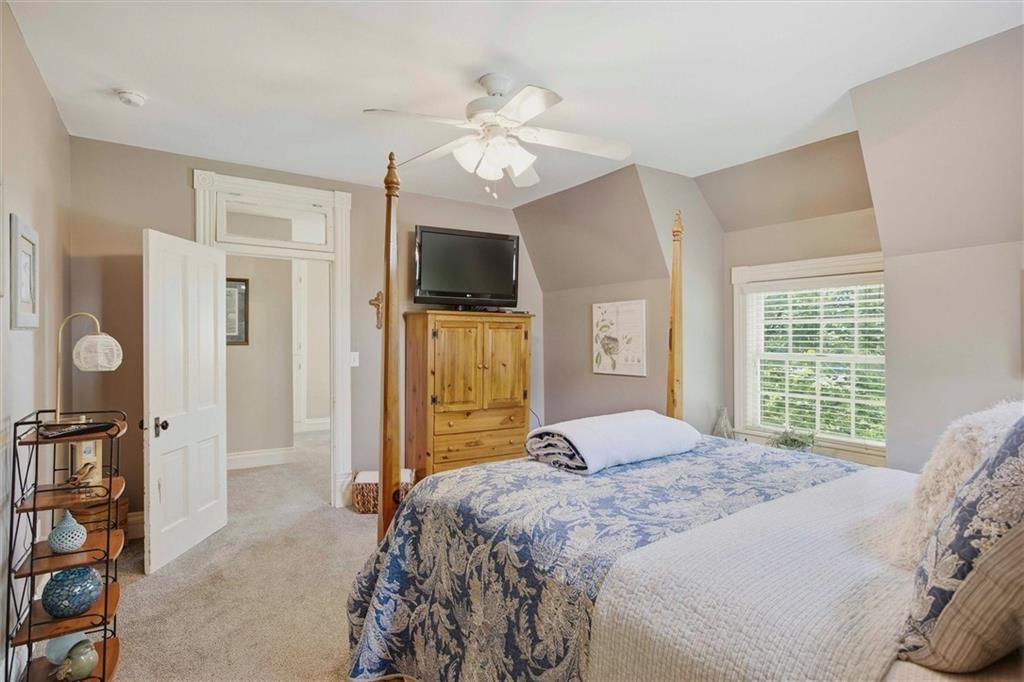 706 W Wall Street — photo 22