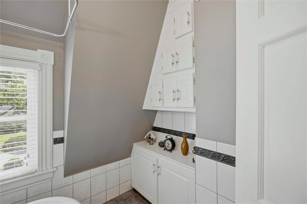 706 W Wall Street — photo 26