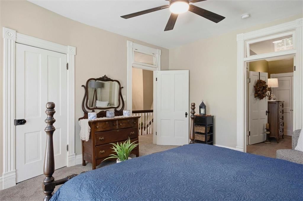 706 W Wall Street — photo 30
