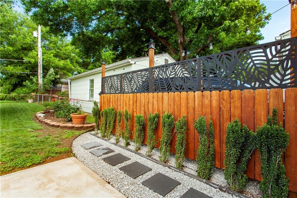 3020 S Northern Boulevard — photo 10