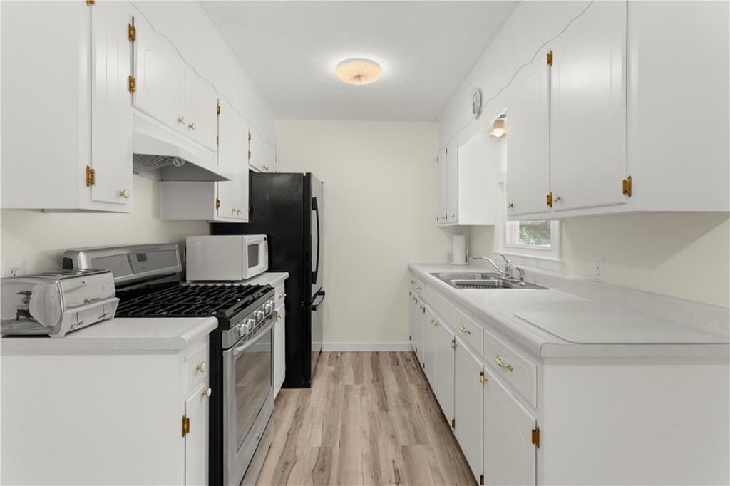 3020 S Northern Boulevard — photo 15