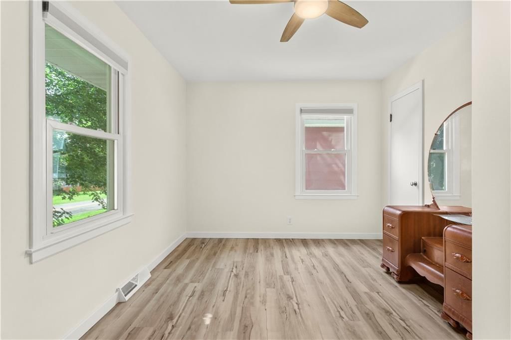3020 S Northern Boulevard — photo 22
