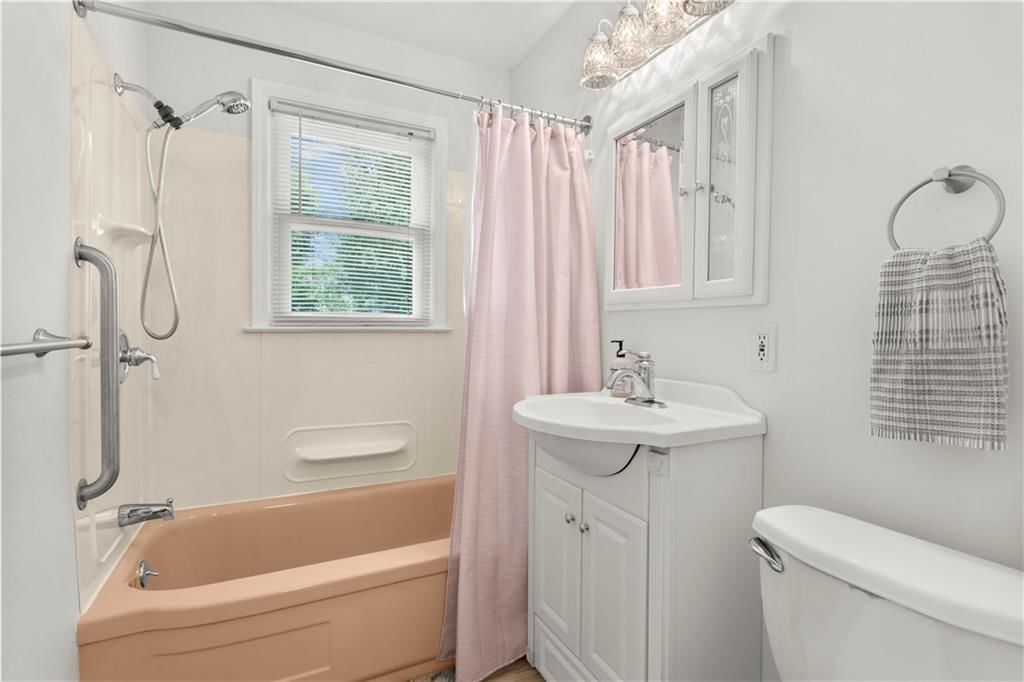 3020 S Northern Boulevard — photo 23