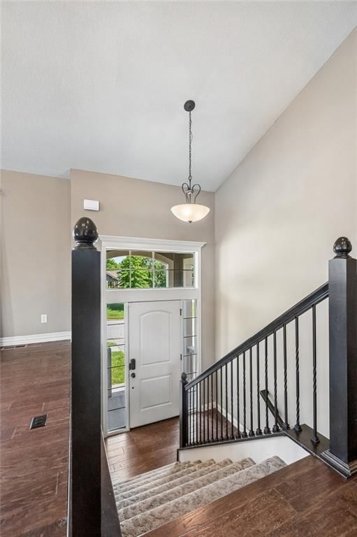 927 NW Long Drive — photo 4