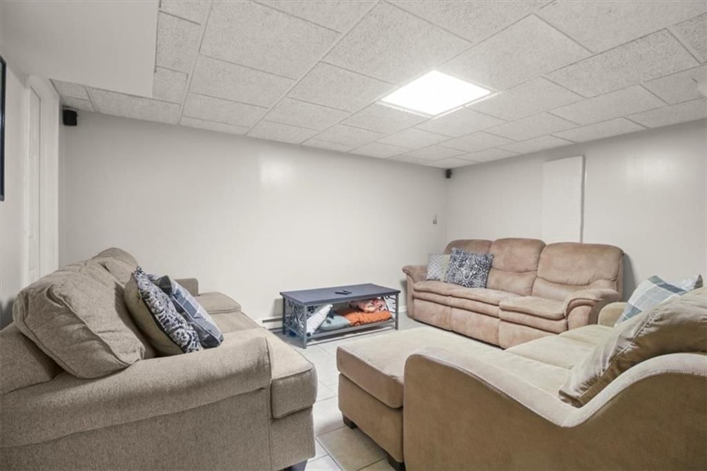 615 Highland Avenue — photo 17