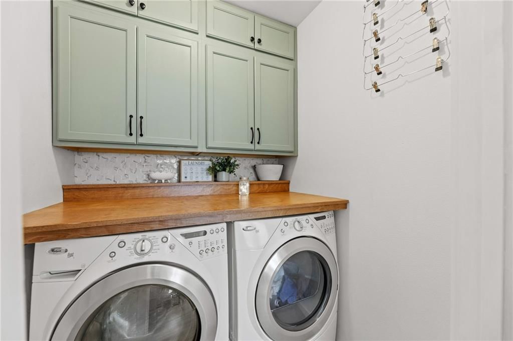 310 W Elm Street — photo 23