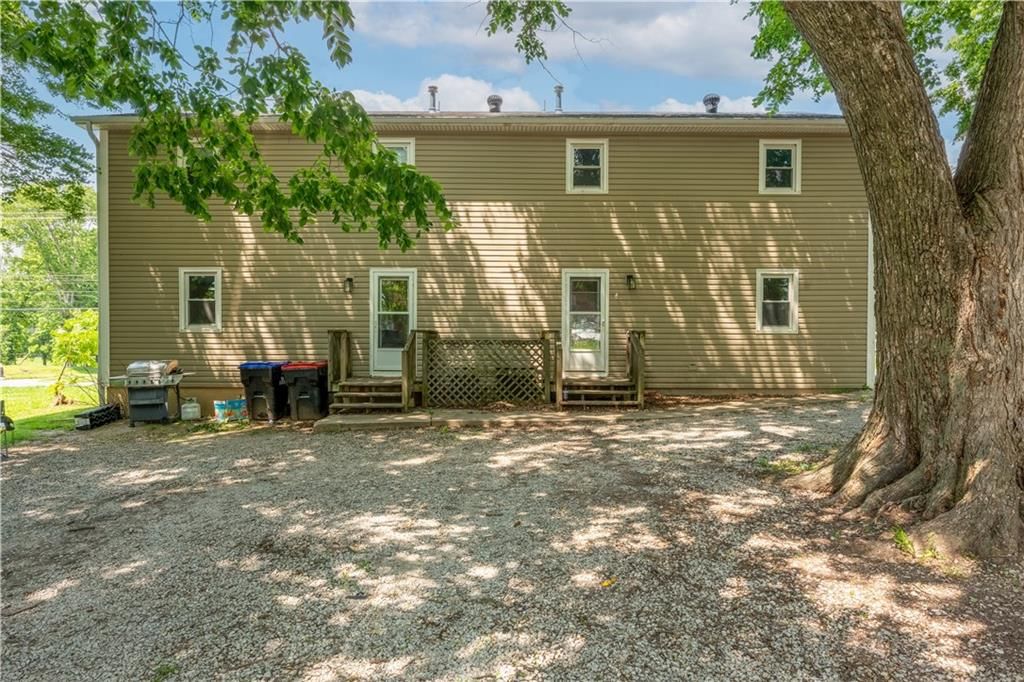 218 W South Street — photo 10