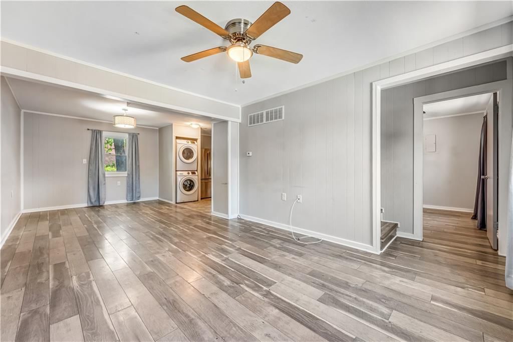 218 W South Street — photo 16
