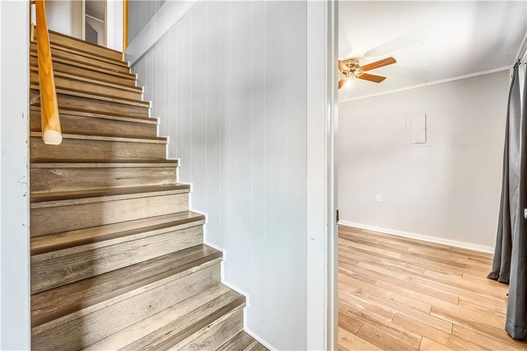 218 W South Street — photo 31