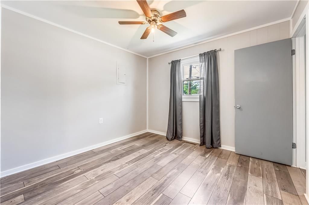 218 W South Street — photo 37