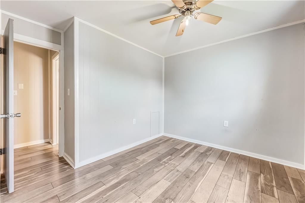 218 W South Street — photo 59