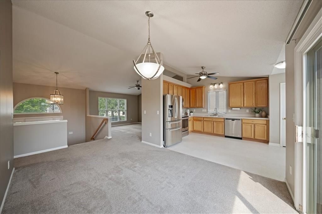 1835 W Concord Drive — photo 9