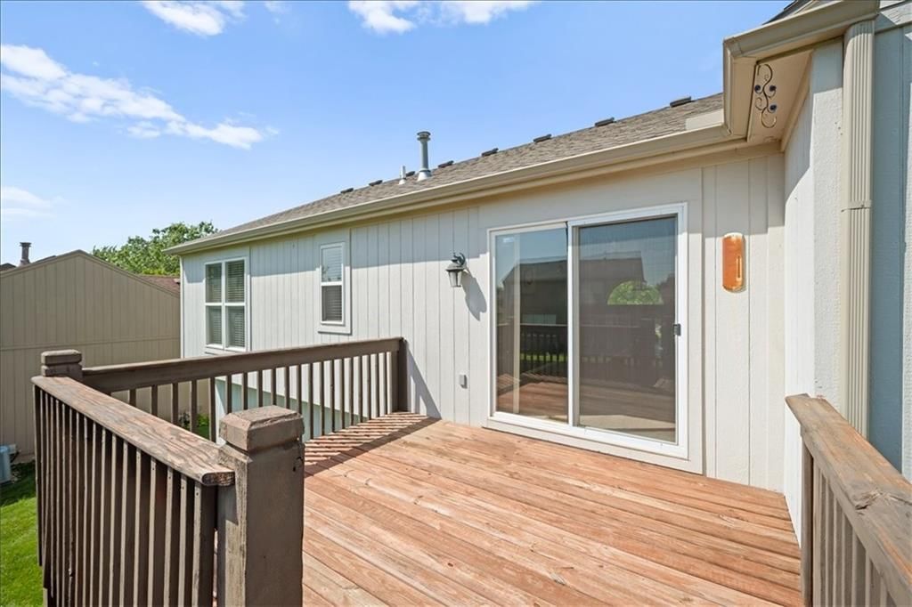 1835 W Concord Drive — photo 26