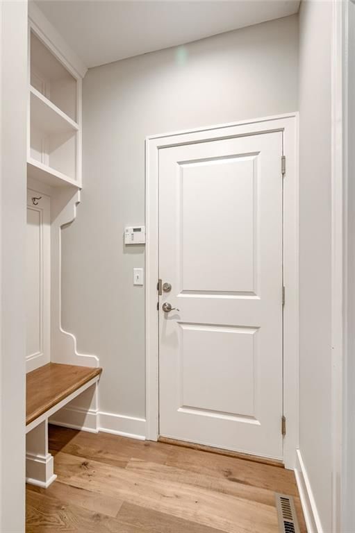 Photo 19 of 49 - 4620 W 70th Street