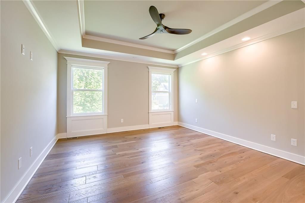 Photo 21 of 49 - 4620 W 70th Street