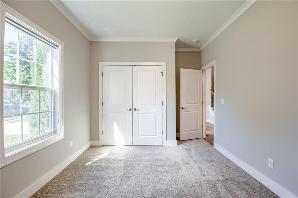Photo 27 of 49 - 4620 W 70th Street