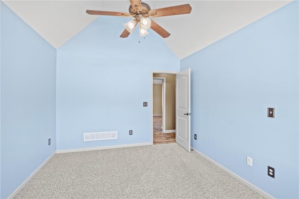 4614 Corinth Drive — photo 32