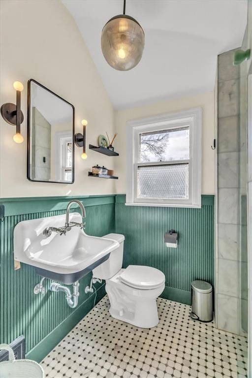 7547 Grand Avenue — photo 28