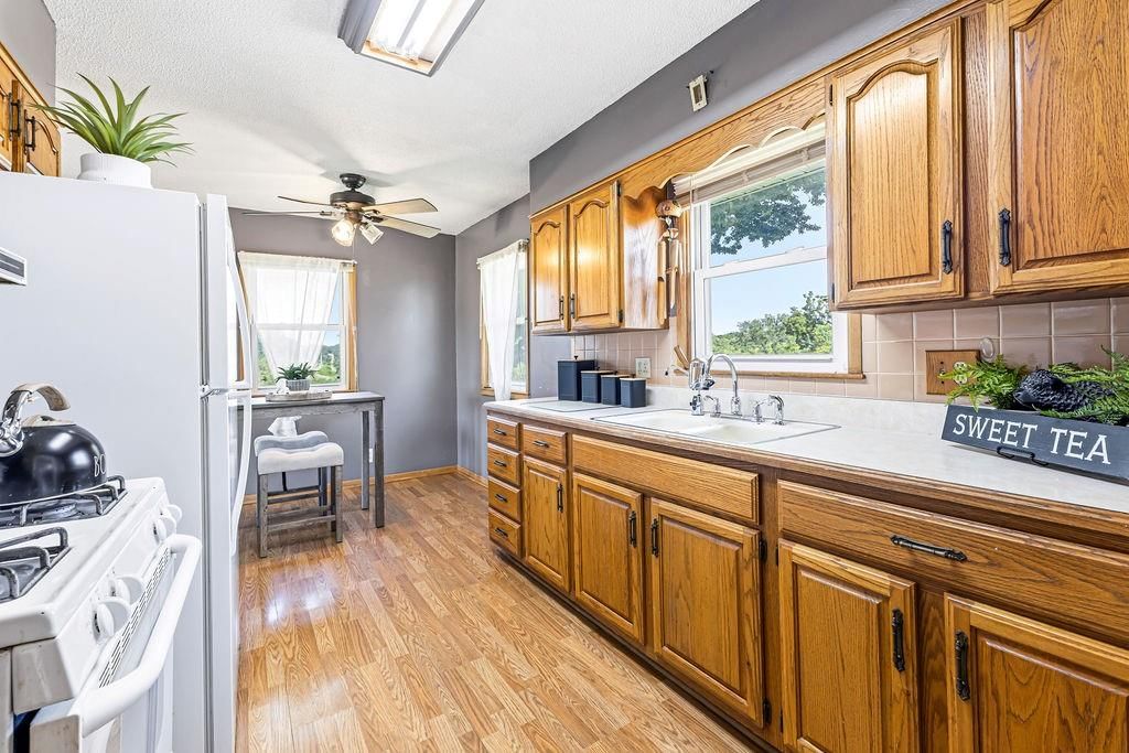 3911 Bucher Drive — photo 5