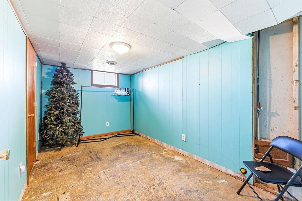 3911 Bucher Drive — photo 32