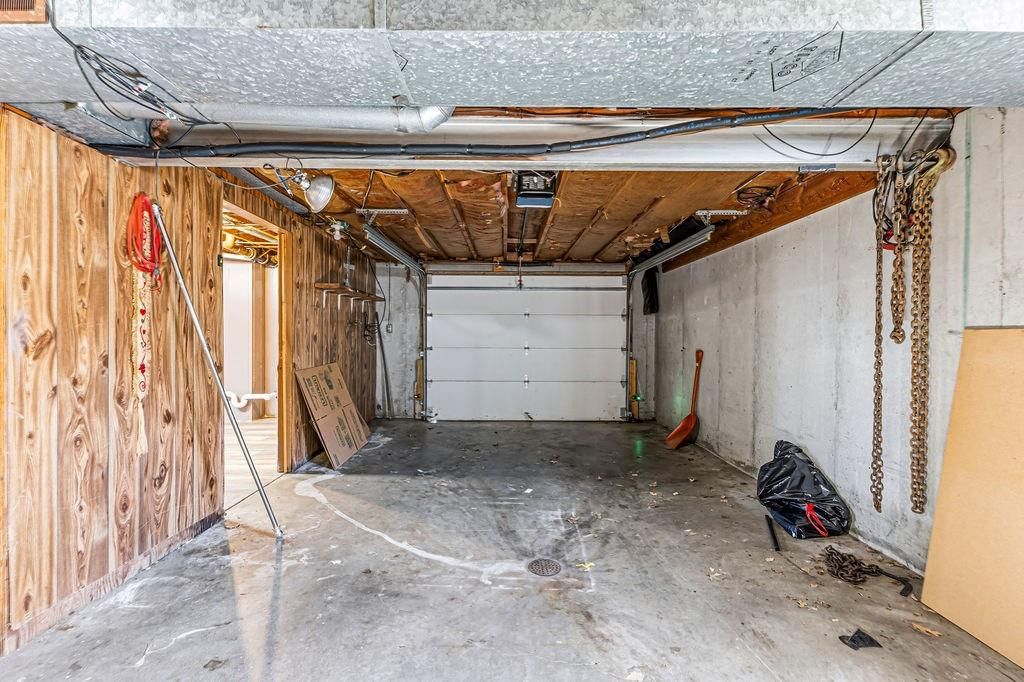 3911 Bucher Drive — photo 34