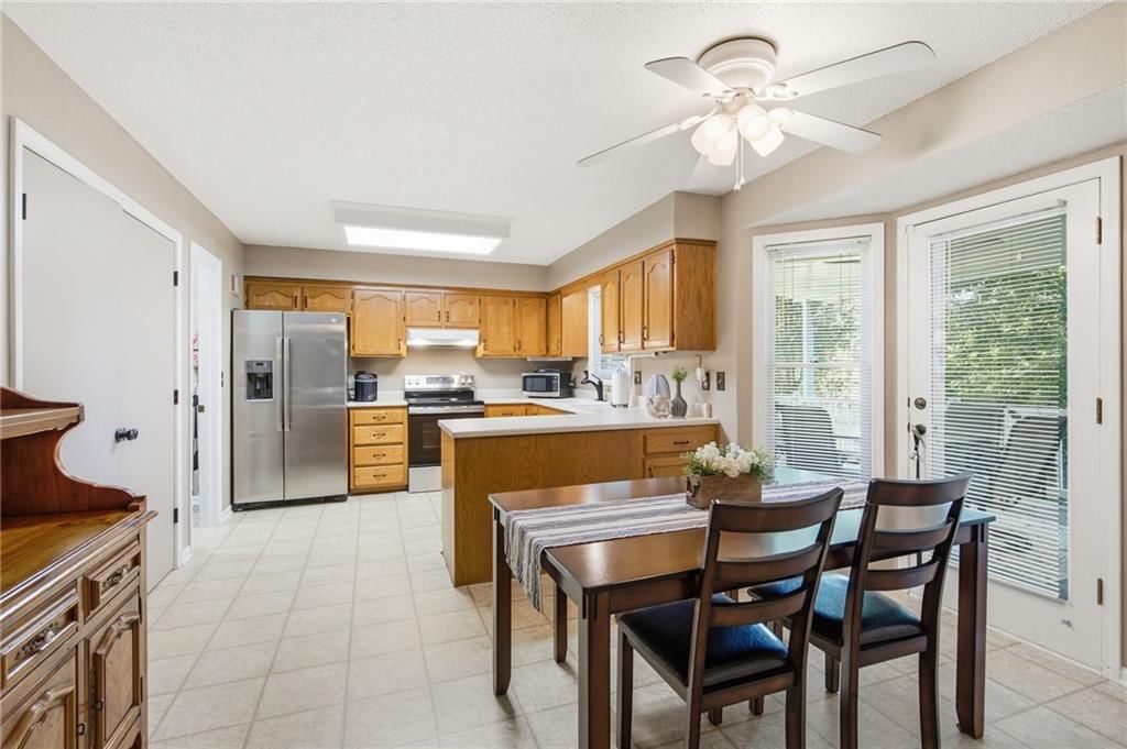 15015 Broadmoor Street — photo 13