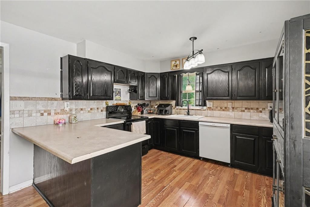 1507 N MCCOY Street — photo 11