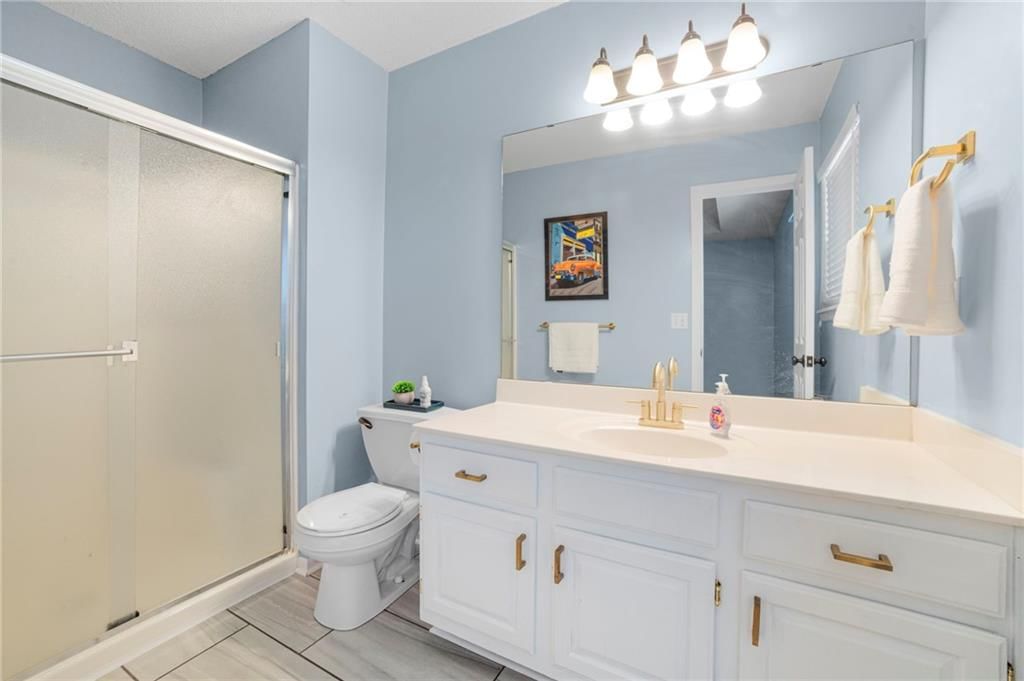 11204 N Booth Avenue — photo 15