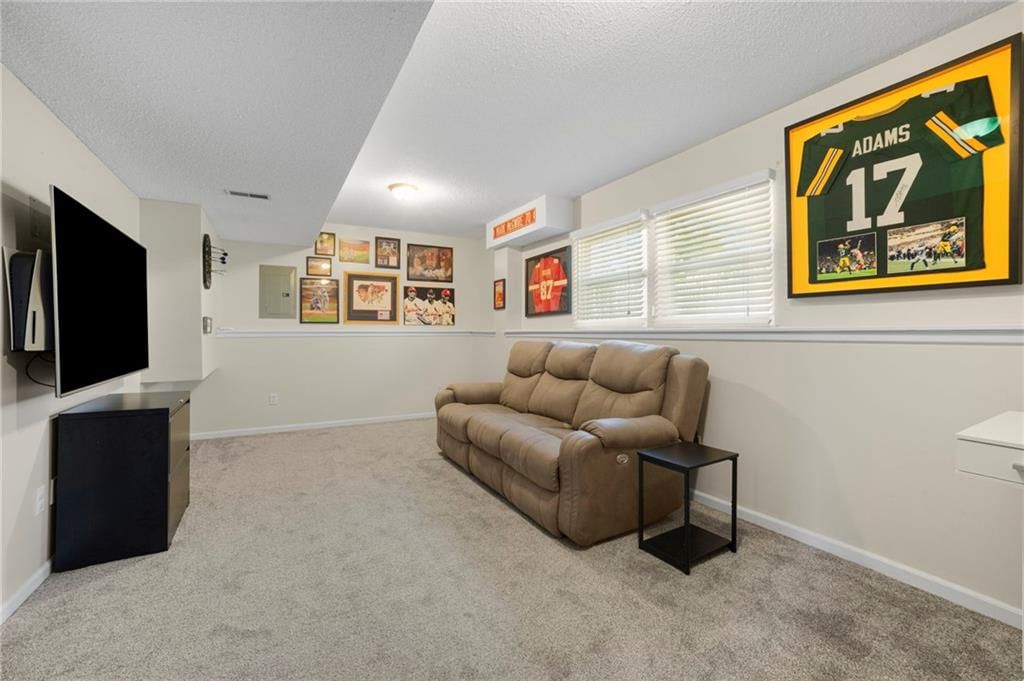 11204 N Booth Avenue — photo 22