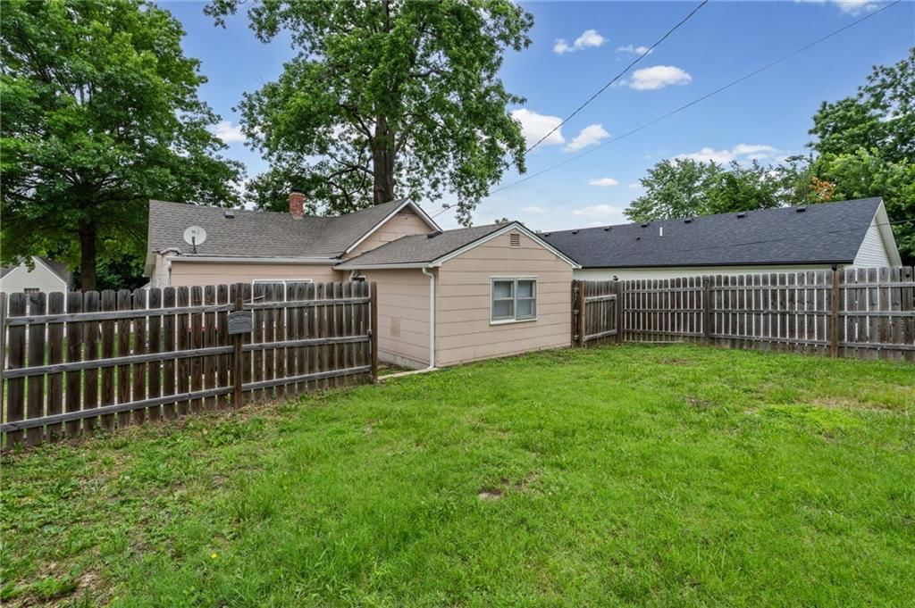 316 Franklin Avenue — photo 21