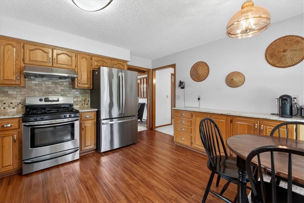 1912 NW 9th Street Court — photo 5