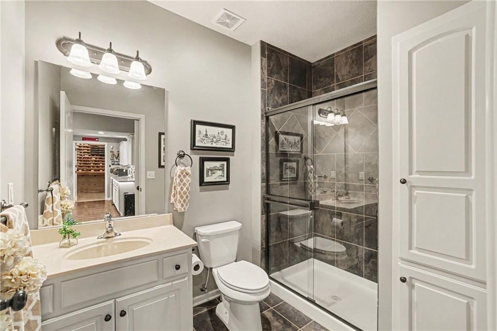 4510 SW Olympia Drive — photo 34