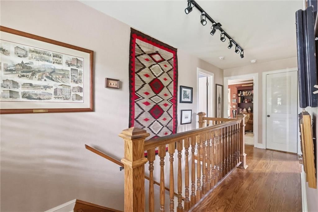 1141 Valentine Road — photo 17