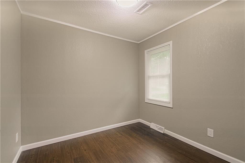 8511 E 110th Terrace — photo 18