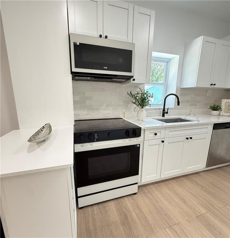 710 Elliott Street — photo 3