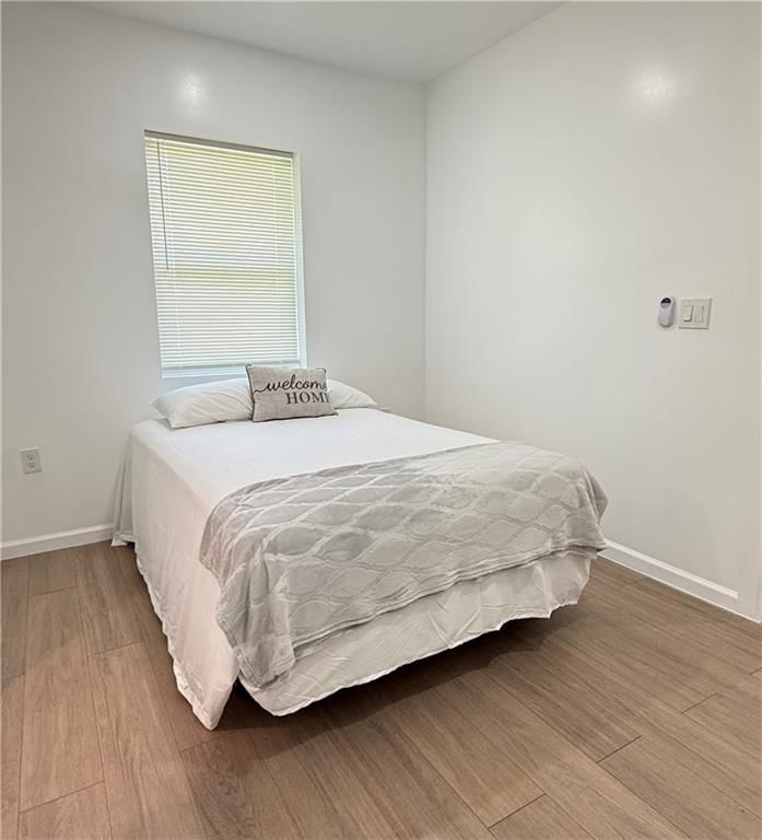 710 Elliott Street — photo 22