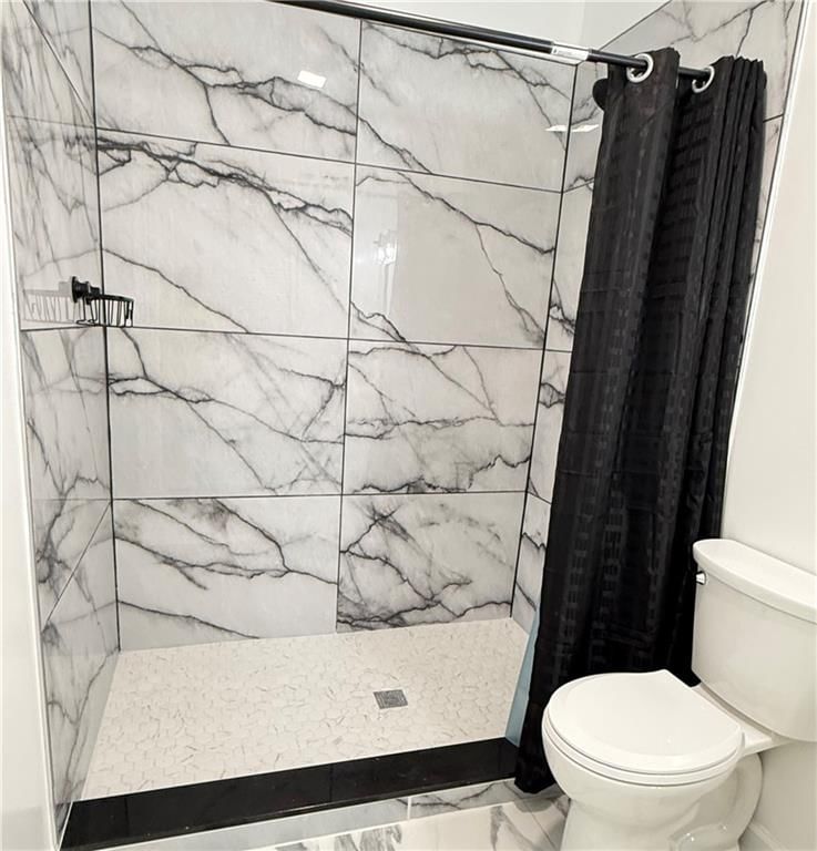 710 Elliott Street — photo 24