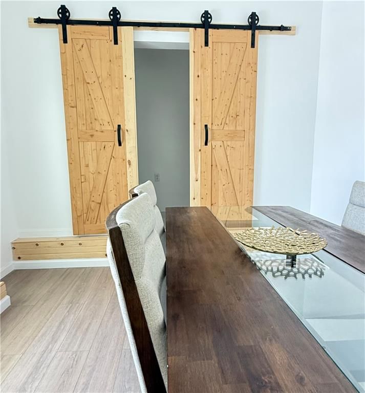 710 Elliott Street — photo 28