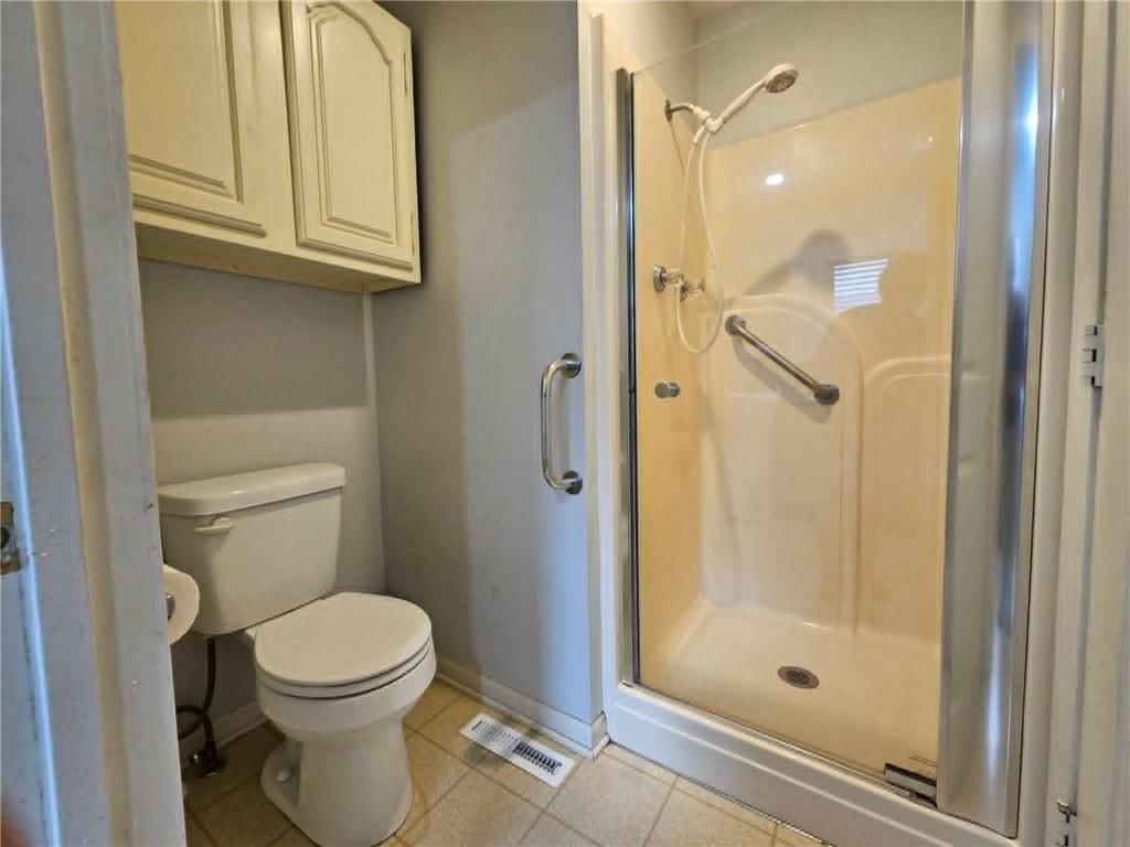 105 W Lincoln Street — photo 29