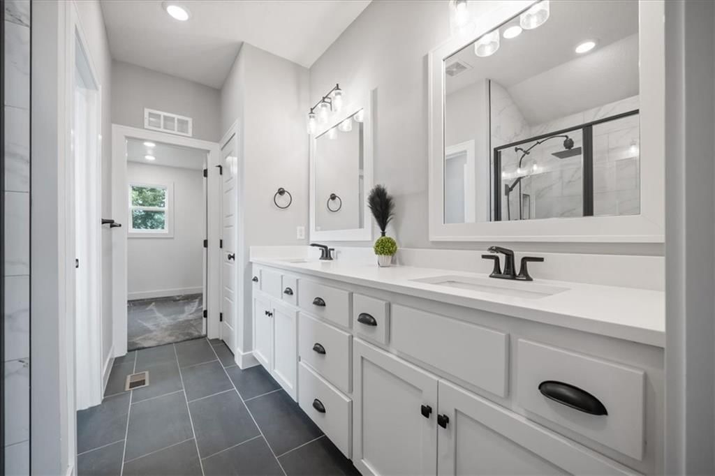 3101 SW Arbor Tree Drive — photo 21