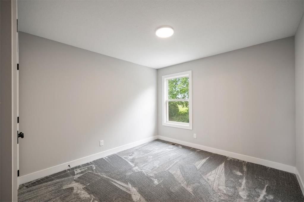 3101 SW Arbor Tree Drive — photo 31
