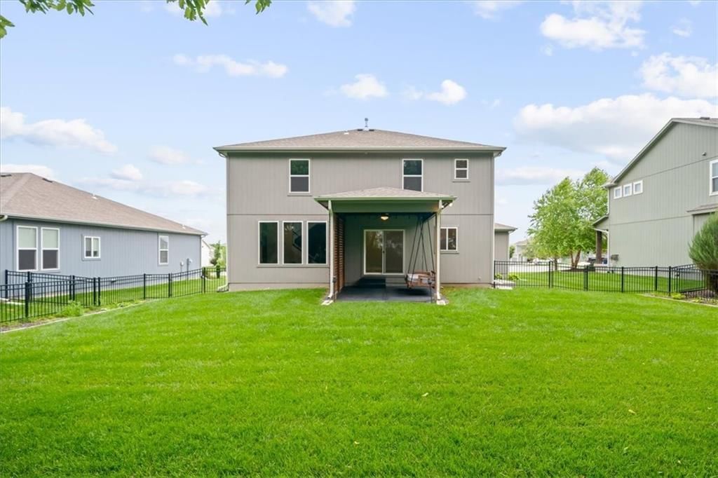 3101 SW Arbor Tree Drive — photo 35