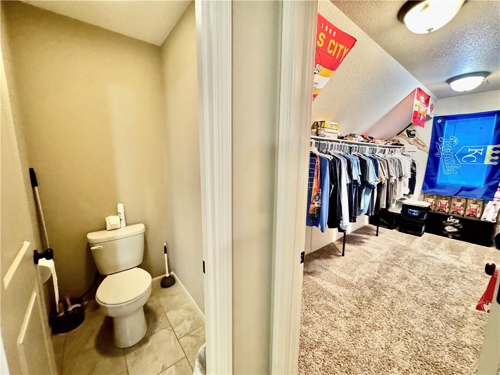 1117 Tamarisk Drive — photo 16