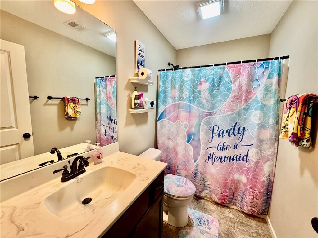 1117 Tamarisk Drive — photo 19