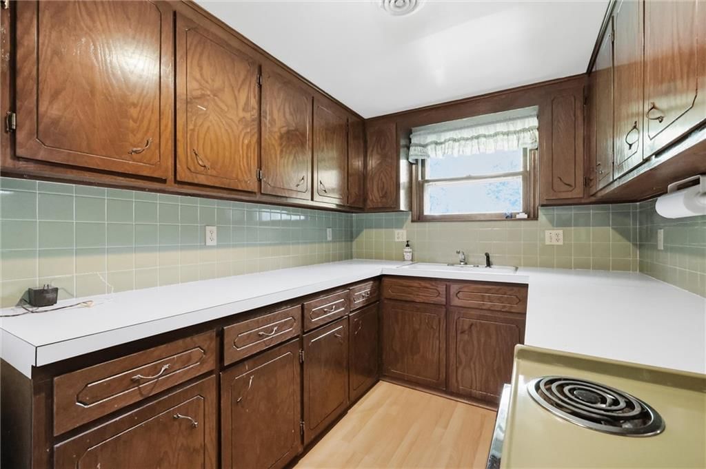 11310 Lister Drive — photo 14