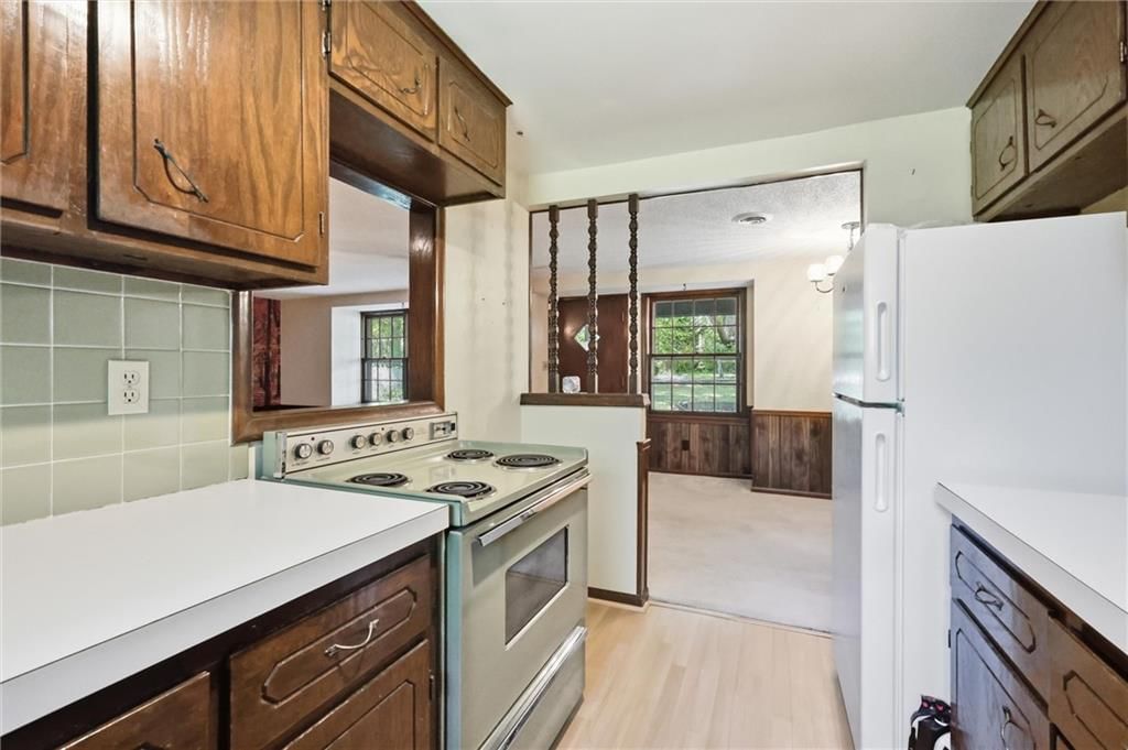 11310 Lister Drive — photo 15