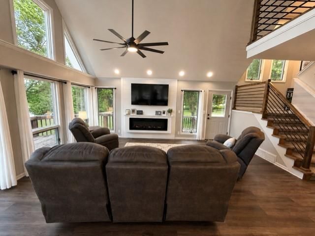 385 Lake Viking Terrace — photo 10