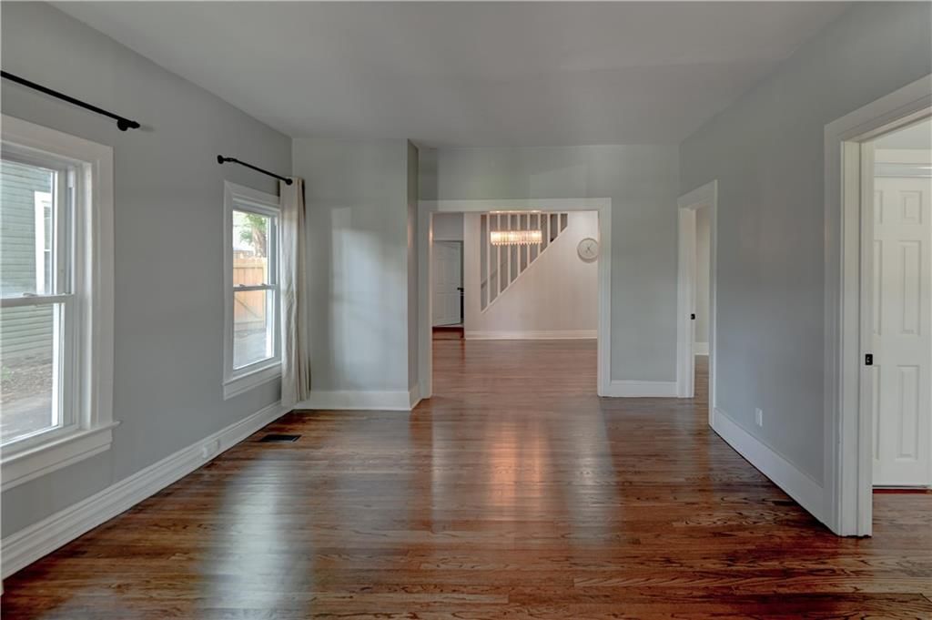 3920 Terrace Street — photo 17