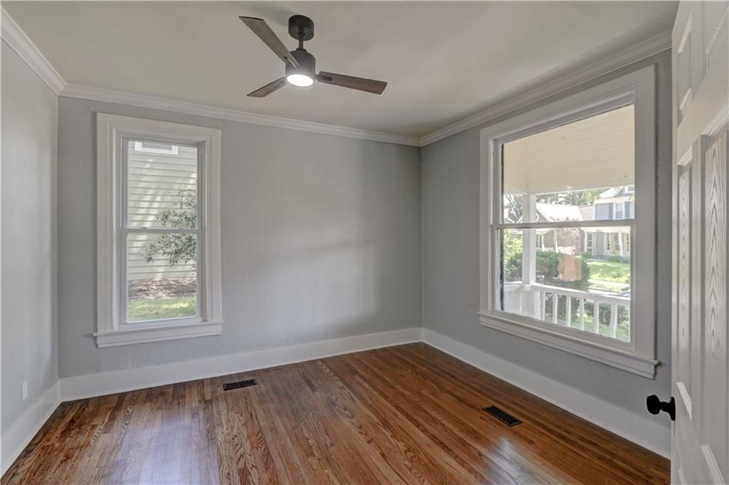 3920 Terrace Street — photo 37